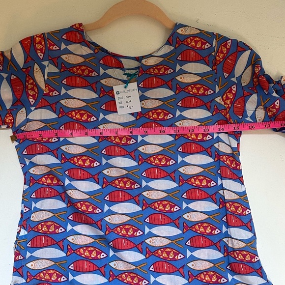 Sister & Me Matching Colorful Fish Print Cover ups Size xsmall & medium. - Picture 8 of 15